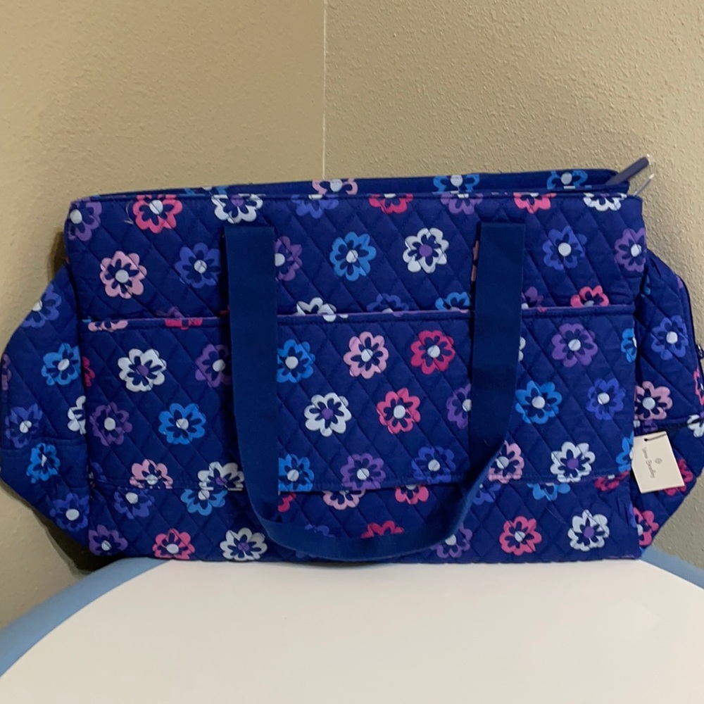 Vera Bradley tote bag. Brand new